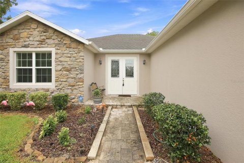 House in Lady Lake, Florida 3 bedrooms, 170.29 sq.m. № 2314331 - photo 2