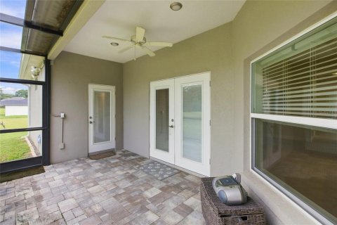 House in Lady Lake, Florida 3 bedrooms, 170.29 sq.m. № 2314331 - photo 28