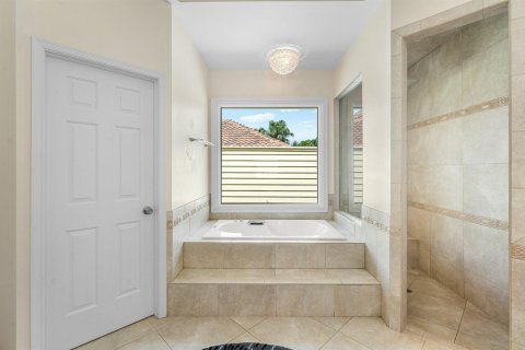 Casa en venta en Jupiter, Florida, 3 dormitorios, 245.35 m2 № 2177461 - foto 10