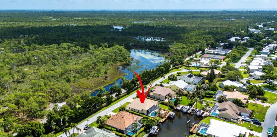 Casa en Jupiter, Florida 3 dormitorios, 245.35 m2 № 2177461