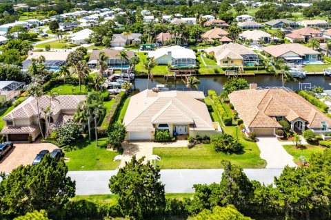 Casa en venta en Jupiter, Florida, 3 dormitorios, 245.35 m2 № 2177461 - foto 26