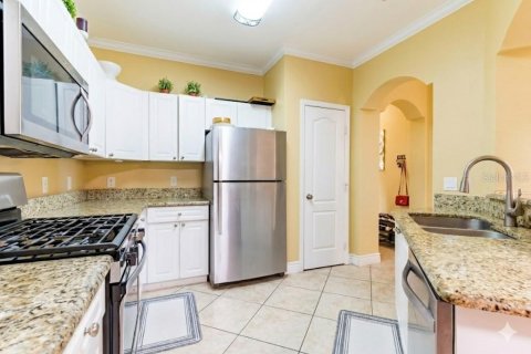 Condo in Clearwater, Florida, 4 bedrooms  № 2379469 - photo 16