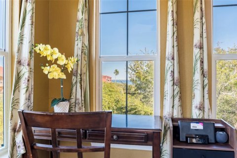 Condo in Clearwater, Florida, 4 bedrooms  № 2379469 - photo 6