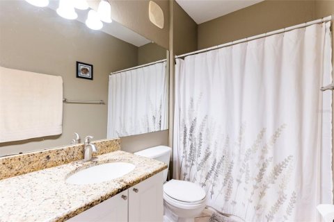 Condo in Clearwater, Florida, 4 bedrooms  № 2379469 - photo 25