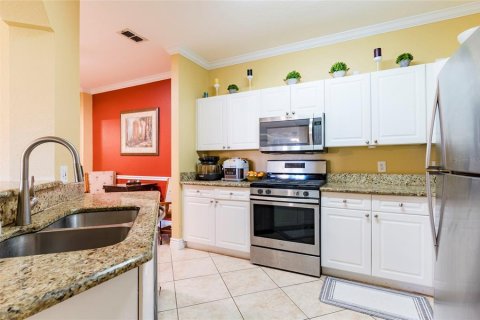 Condo in Clearwater, Florida, 4 bedrooms  № 2379469 - photo 18