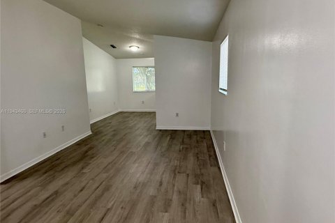 Condo in Homestead, Florida, 3 bedrooms  № 2000315 - photo 9