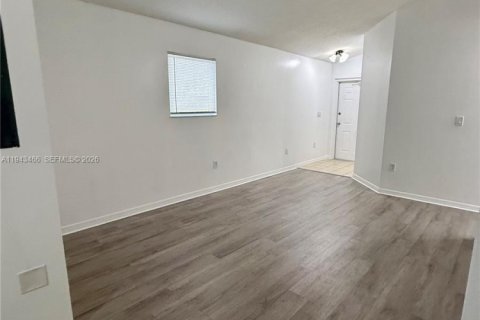 Condo in Homestead, Florida, 3 bedrooms  № 2000315 - photo 22