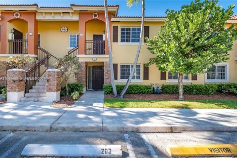 Condo in Homestead, Florida, 3 bedrooms  № 2000315 - photo 2