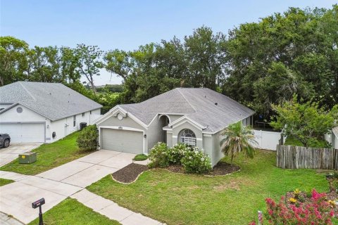 House in Wesley Chapel, Florida 3 bedrooms, 141.4 sq.m. № 2203452 - photo 8