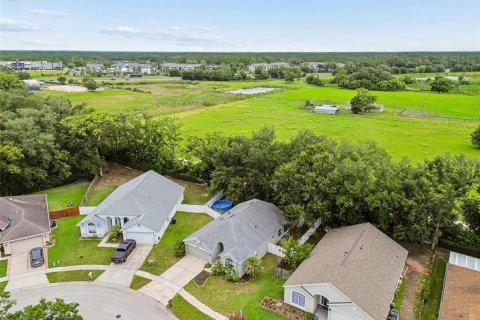 House in Wesley Chapel, Florida 3 bedrooms, 141.4 sq.m. № 2203452 - photo 6