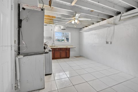 Casa en alquiler en Sunrise, Florida, 2 dormitorios, 119.1 m2 № 2057553 - foto 20