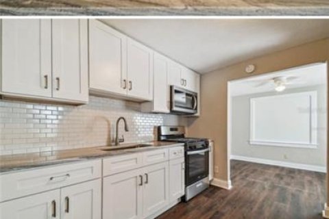 Immobilier commercial à vendre à Clearwater, Floride: 32 chambres, 194.54 m2 № 1835540 - photo 7
