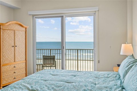 Condo in New Smyrna Beach, Florida, 3 bedrooms  № 2284021 - photo 25