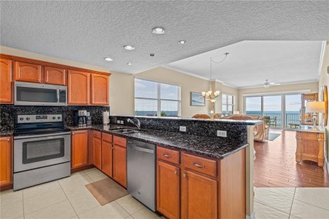 Condo in New Smyrna Beach, Florida, 3 bedrooms  № 2284021 - photo 20