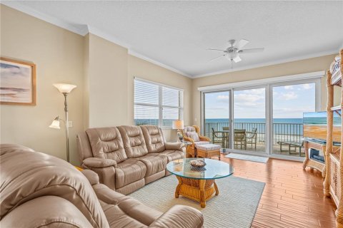 Condo in New Smyrna Beach, Florida, 3 bedrooms  № 2284021 - photo 8
