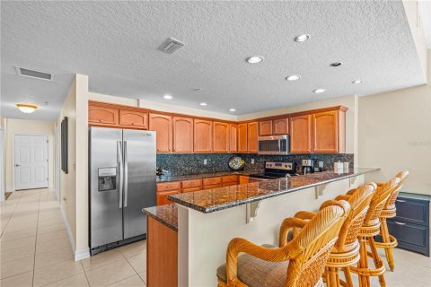 Condo in New Smyrna Beach, Florida, 3 bedrooms  № 2284021 - photo 18
