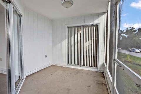 Duplex à vendre à Leesburg, Floride: 2 chambres, 86.68 m2 № 1758071 - photo 24