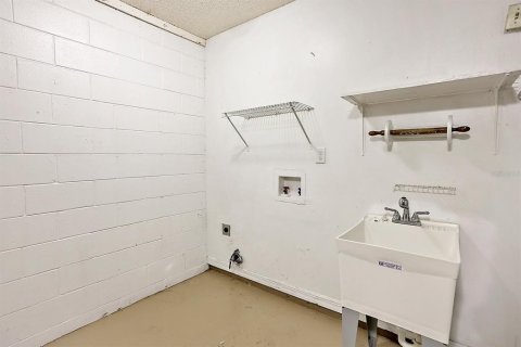 Duplex à vendre à Leesburg, Floride: 2 chambres, 86.68 m2 № 1758071 - photo 23
