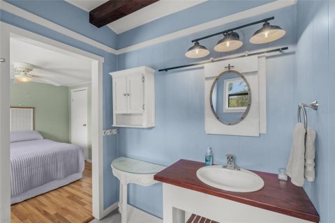 Apartment in North Port, Florida 2 bedrooms, 67.63 sq.m. № 2218514 - photo 19