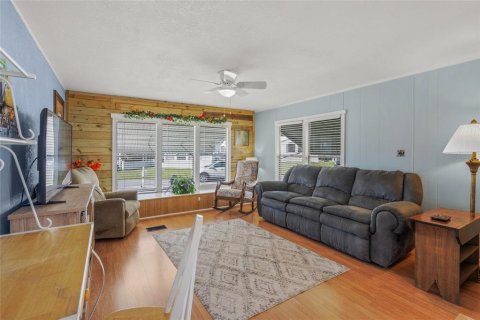 Apartment in North Port, Florida 2 bedrooms, 67.63 sq.m. № 2218514 - photo 11