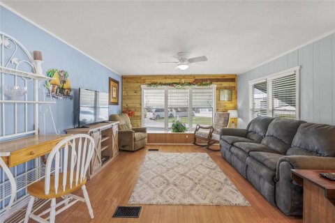 Apartment in North Port, Florida 2 bedrooms, 67.63 sq.m. № 2218514 - photo 10
