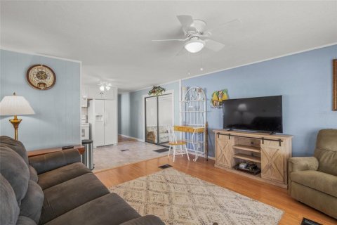 Apartment in North Port, Florida 2 bedrooms, 67.63 sq.m. № 2218514 - photo 13