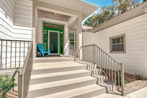 House in Inglis, Florida 3 bedrooms, 214.79 sq.m. № 1720796 - photo 8