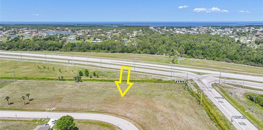 Land in Punta Gorda, Florida № 1751715