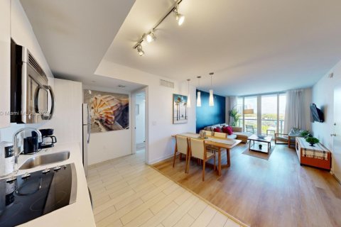 Купить кондоминиум в Халландейл-Бич, Флорида 2 спальни, 95.5м2, № 1984809 - фото 10