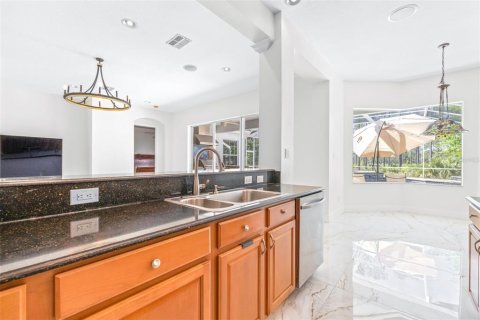 Villa ou maison à vendre à Tampa, Floride: 5 chambres, 371.33 m2 № 2148348 - photo 19