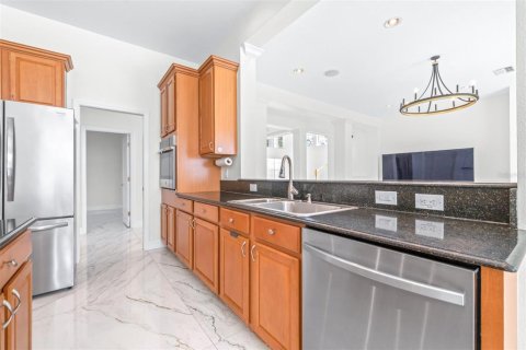 Villa ou maison à vendre à Tampa, Floride: 5 chambres, 371.33 m2 № 2148348 - photo 18