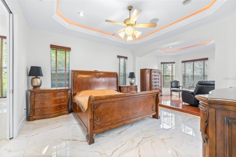 Villa ou maison à vendre à Tampa, Floride: 5 chambres, 371.33 m2 № 2148348 - photo 22