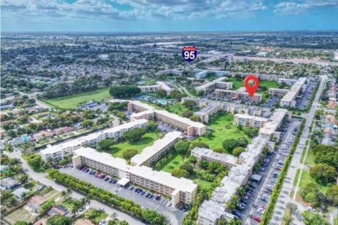 Condo in Boynton Beach, Florida, 2 bedrooms № 2154674 - photo 29