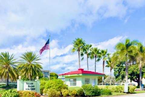 Condominio en Boynton Beach, Florida, 2 dormitorios  № 2154674