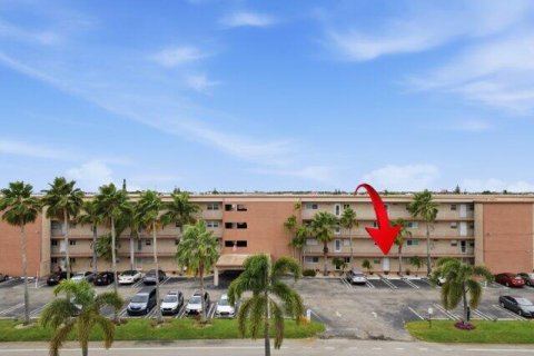 Condo in Boynton Beach, Florida, 2 bedrooms № 2154674 - photo 13