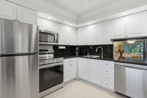 Condo in Boynton Beach, Florida, 2 bedrooms № 2154674 - photo 18