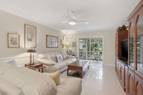 Condo in Boynton Beach, Florida, 2 bedrooms № 2154674 - photo 23