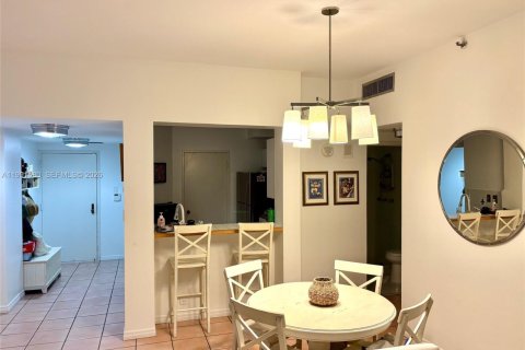 Copropriété à louer à Key Biscayne, Floride: 1 chambre, 93.74 m2 № 2052361 - photo 2