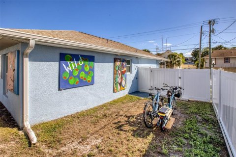 House in Daytona Beach, Florida 2 bedrooms, 100.33 sq.m. № 1589985 - photo 30