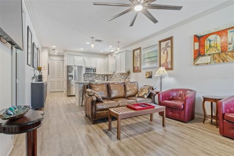 House in Daytona Beach, Florida 2 bedrooms, 100.33 sq.m. № 1589985 - photo 8