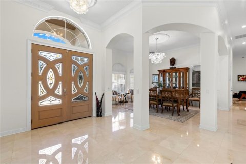 Купить виллу или дом в Сент-Питерсберг, Флорида 13 комнат, 591.51м2, № 2113433 - фото 25