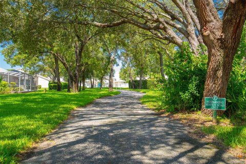 Casa en venta en Weeki Wachee, Florida, 3 dormitorios, 144 m2 № 2220845 - foto 24