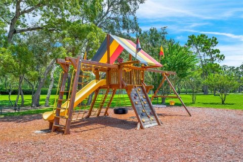 Casa en venta en Weeki Wachee, Florida, 3 dormitorios, 144 m2 № 2220845 - foto 9