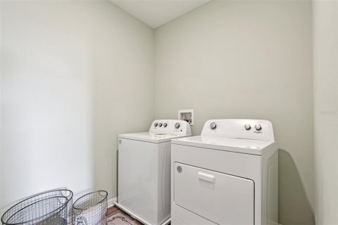 Купить виллу или дом в Дэвенпорт, Флорида 8 комнат, 227.33м2, № 2239388 - фото 27