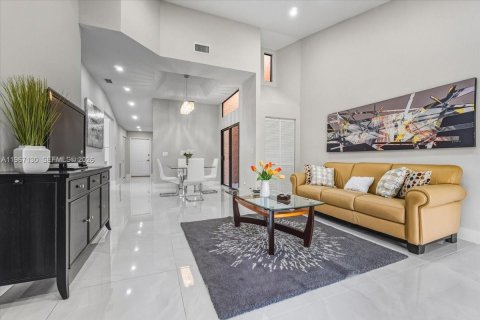 Adosado en venta en Boca Raton, Florida, 2 dormitorios № 2028649 - foto 9