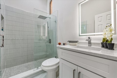 Adosado en venta en Boca Raton, Florida, 2 dormitorios № 2028649 - foto 16