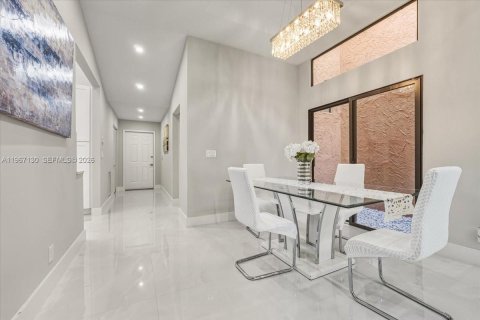 Adosado en venta en Boca Raton, Florida, 2 dormitorios № 2028649 - foto 4