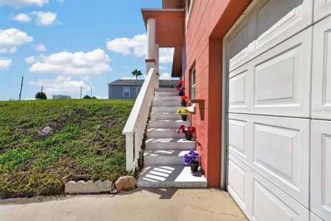 Villa ou maison à vendre à Daytona Beach, Floride: 3 chambres, 170.57 m2 № 2339820 - photo 3