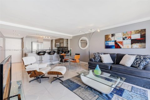 Copropriété à louer à Miami Beach, Floride: 1 chambre, 79.43 m2 № 1977269 - photo 6