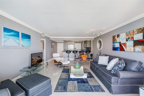 Copropriété à louer à Miami Beach, Floride: 1 chambre, 79.43 m2 № 1977269 - photo 5